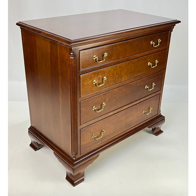 1990s Waterford Furniture Makers Solid Cherry Bachelor’s Chest For Sale - Image 6 of 18