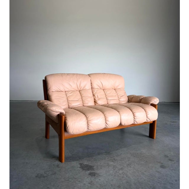 Mid-Century Modern Ekornes Montana Leather Loveseat For Sale - Image 3 of 11