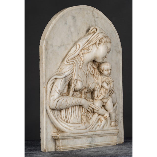 Madonna and Child in Marble, in Exhibition Piece conditions. Designed 1920 to 1949