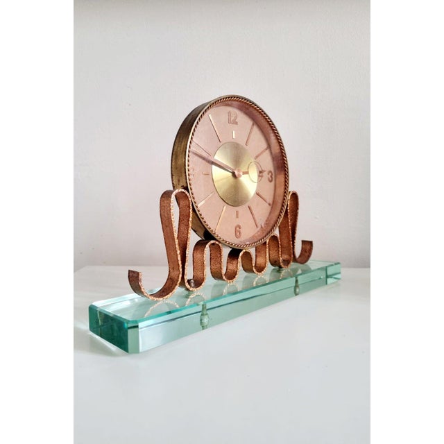 Mid-Century Italian Table Clock in Copper and Glass, Italy, 1950s For Sale - Image 3 of 11