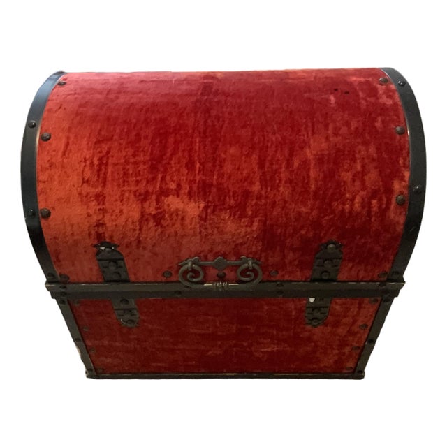 20th Century Red Velvet Dome Top Trunk For Sale