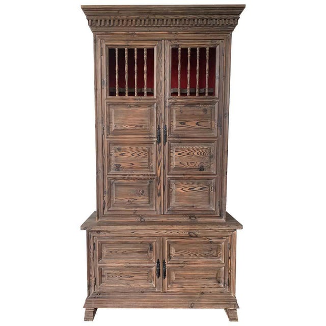 20th Century French Step Back Cupboard or Linen Press With Four Doors For Sale - Image 13 of 13