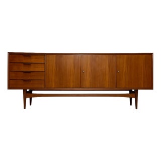 Large Mid-Century Minimalistic Teak Sideboard, 1960s For Sale