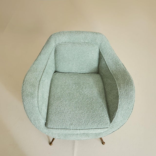 Metal Italian Armchair with Boucle Upholstery in the Manner of Gio Ponti, 1950s For Sale - Image 7 of 11