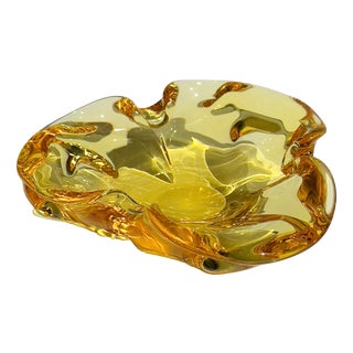 Mid-Century Modern Murano Ashtray in Yellow, 1960s For Sale