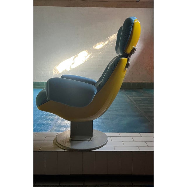 Cinema Chair from a Cinema in Paris, 1970 For Sale - Image 4 of 17