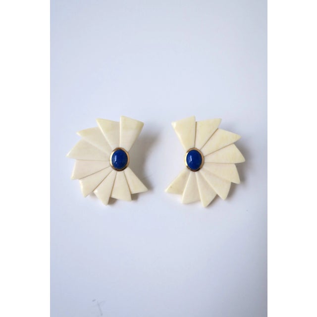 A pair of 14-karat yellow gold and blue lapis earrings, in the Art Deco style, circa late-20th century, 1980s, 1990s....