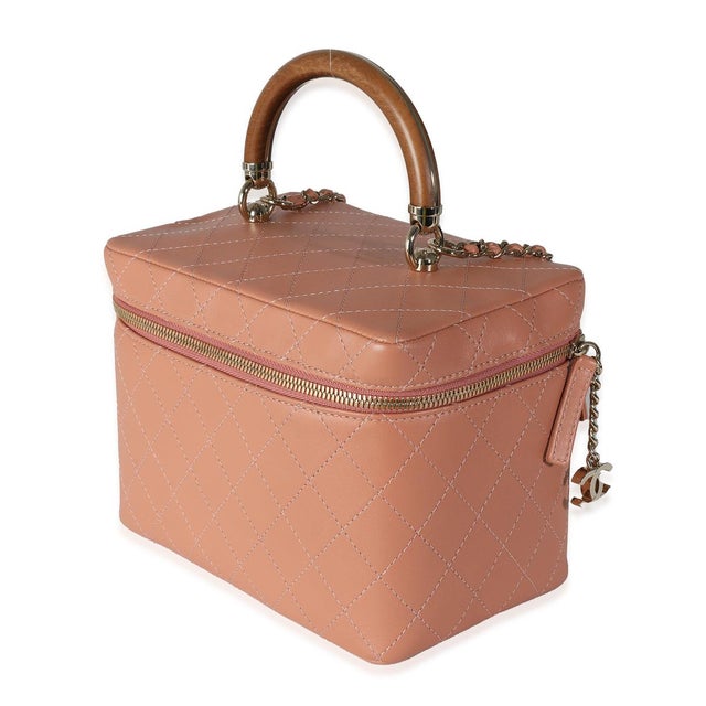Item #: 141028 Interior Material: Leather Dimensions: 8 x 5.5 x 5 in Features Interior: One Slip Pocket Handle Drop: 3 in...