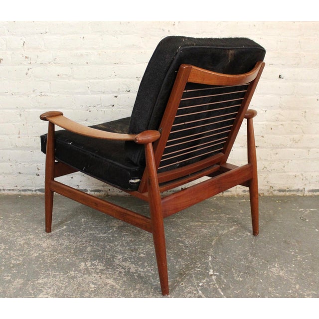 Black Mid 20th Century Teak "Spade Chair" Attributed to Finn Juhl With Cowhide Cushions For Sale - Image 8 of 14