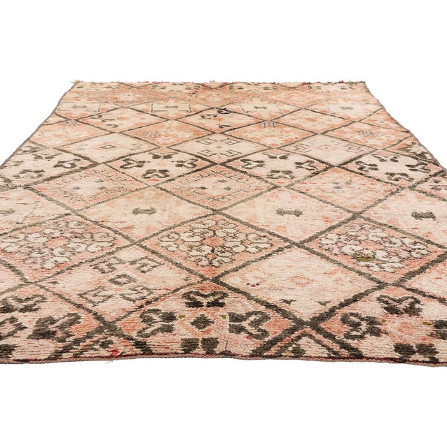 Berber Tribes of Morocco Vintage Moroccan Beni Ourain Rug - 05'07 X 09'02 For Sale - Image 4 of 11