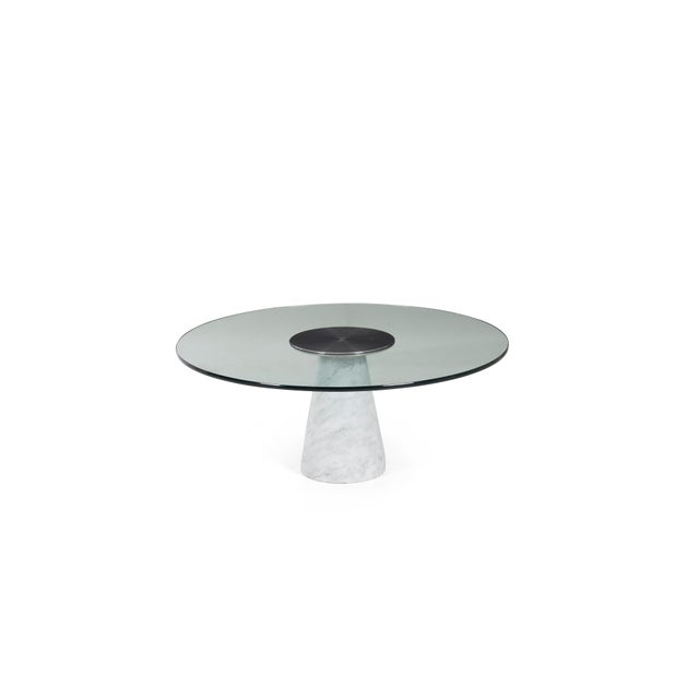Unique revolving occasional table by Osvaldo and Valeria Borsani for Tecno Provenance Ziuta Gerstenzang Akston (1901-1994)...