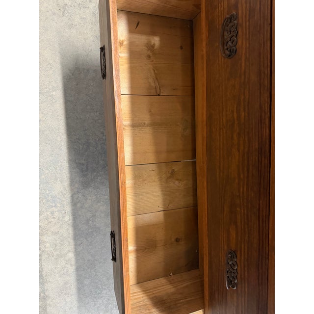 1960s Antique Victorian -Style Dressing Table / Vanity Dresser For Sale - Image 5 of 12