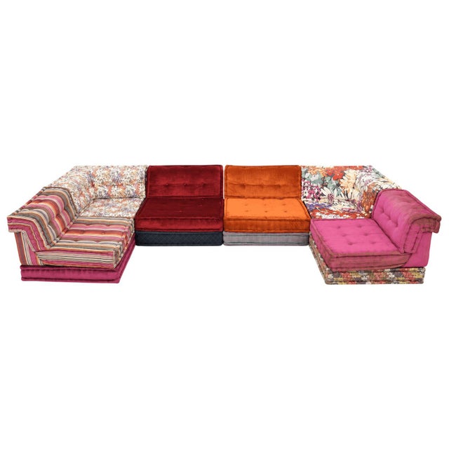 A true design icon, the Roche Bobois Mah Jong is one of the most recognizable modular seating systems in contemporary...