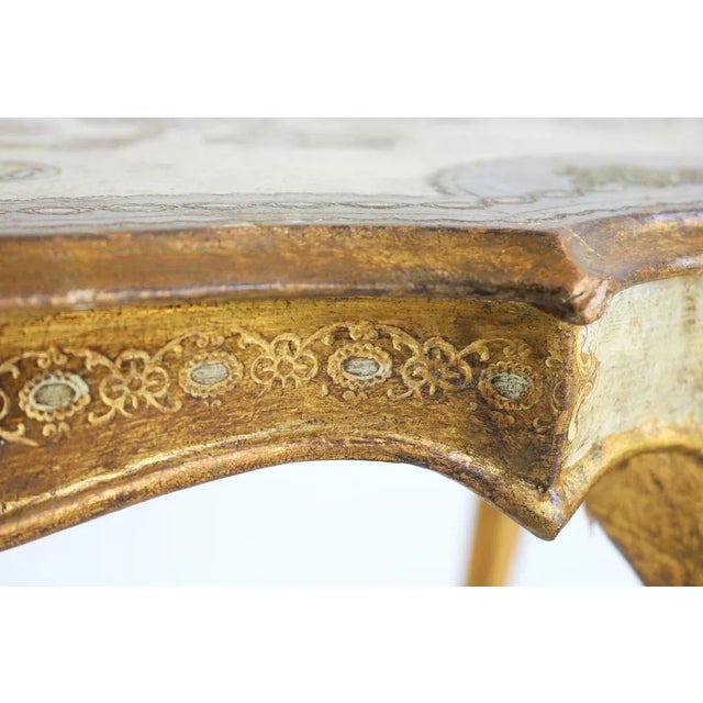 Vintage Italian Florentine Giltwood Coffee Table, 1950 For Sale - Image 4 of 10