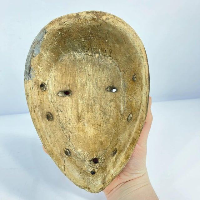 Early 20th Century Early 20th Century Lega Passport Mask For Sale - Image 5 of 6