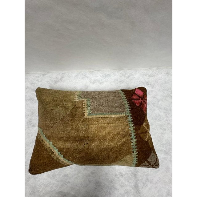 Turkish Hemp Pillow Cushion Natural Tan Brown Pillow Cushion Cover 16" x 24" For Sale - Image 4 of 4