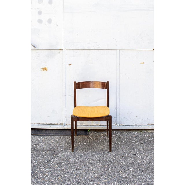 Dining Chairs Nr. 104 by G. Frattini for Cassina, 1961, Set of 4 For Sale - Image 3 of 9