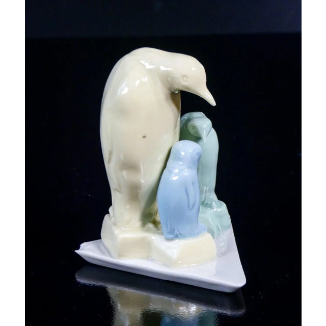 Ceramic Sculpture Penguins by Valter Capodimonte For Sale - Image 3 of 8