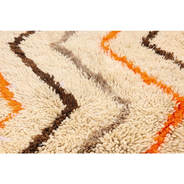 Late 20th Century Vintage Azilal Moroccan Rug, 03'00 X 06'05 For Sale - Image 5 of 10