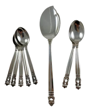 Georg Jensen Sterling Silver Acorn Pattern Breakfast Spoons Mixed Set of 8