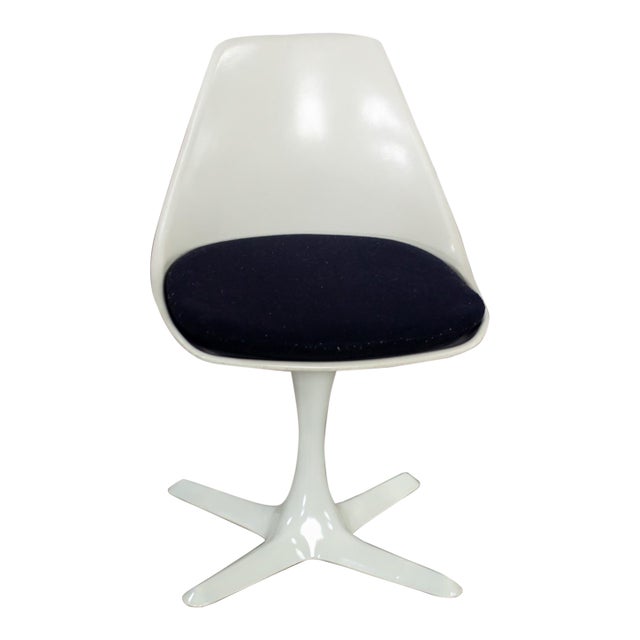 Mid-20th Century MCM Burke Tulip Side Chair No 115 White Shell Round Stationary Base & Black Cushion For Sale