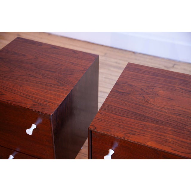 Pair of 1950s George Nelson Rosewood Nightstands for Herman Miller, Attributed For Sale In Philadelphia - Image 6 of 8