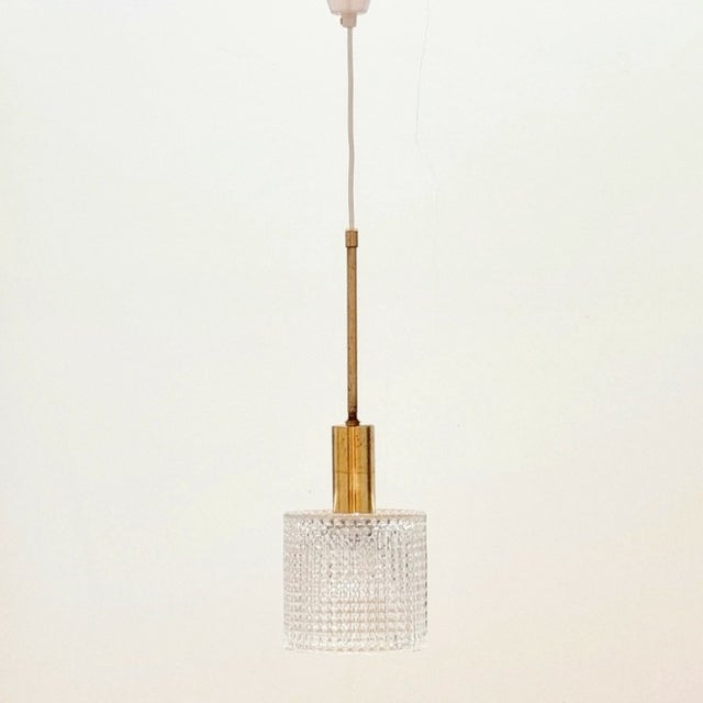 Mid-Century Modern 1960s Mid-Century Scandinavian Crystal Glass & Brass Pendant/Ceiling Light by Carl Fagerlund for Orrefors, For Sale - Image 3 of 10