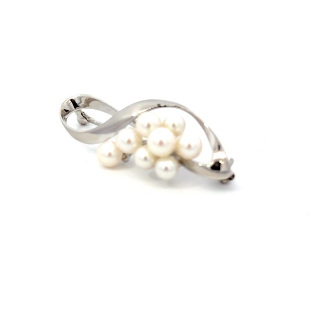 Ivory Mikimoto Akoya Pearl Brooch Sterling Silver 5.3 mm Estate For Sale - Image 8 of 9