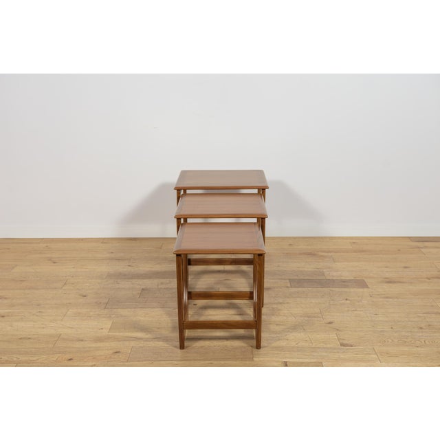 Mid-Century Nesting Tables by Victor Wilkins for G-Plan, United Kingdom, 1960s, Set of 3 For Sale - Image 4 of 18