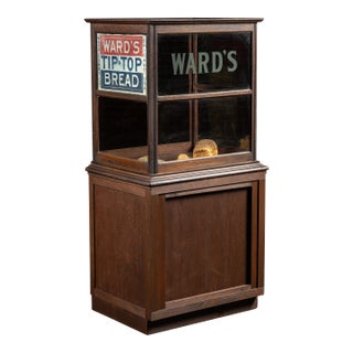 Early 20th Century Ward’s Tip-Top Bread Oak Display Case For Sale