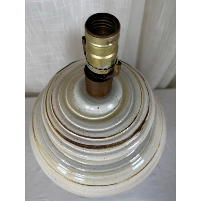 This bespoke Turtle and Crane discovery is a textbook example of American Studio Pottery at its finest. Confidently...