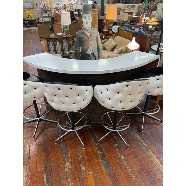 Hollywood Regency Mid 20th Century Hollywood Regency Tufted Four-Seat Swivel Bar With Matching Stools, 5 Pieces For Sale - Image 3 of 11