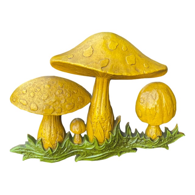 Vintage Dart Inc Yellow & Green Cast Resin Wall Hanging Mushroom Display For Sale
