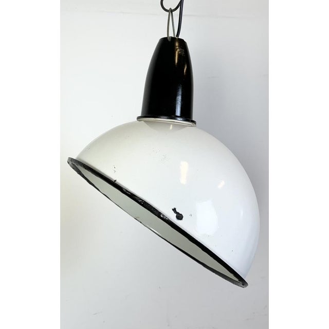 Industrial Soviet White Enamel Pendant Lamp, 1960s For Sale - Image 6 of 18