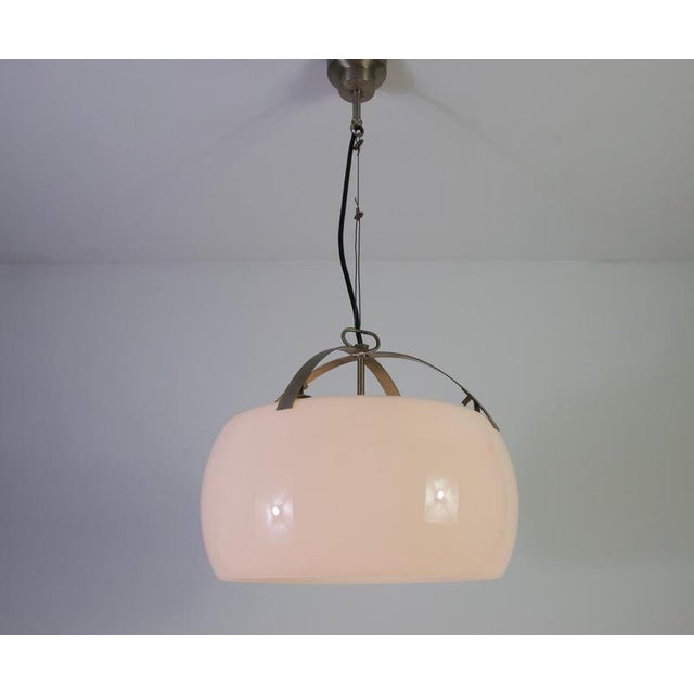 1960s Omega Pendant Lamp attributed to Vico Magistretti for Artemide, Italy, 1960s For Sale - Image 5 of 14