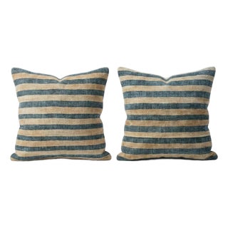 Heritage Wool Rug Pillow Cover 20'' X 20'' - Set of Two For Sale