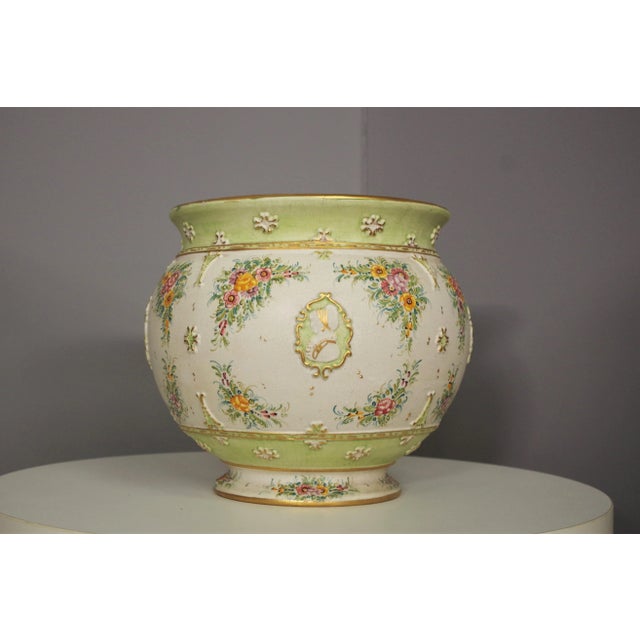 1970s Hand-Decorated Ceramic Vase from G. Deruta, 1970s For Sale - Image 5 of 10