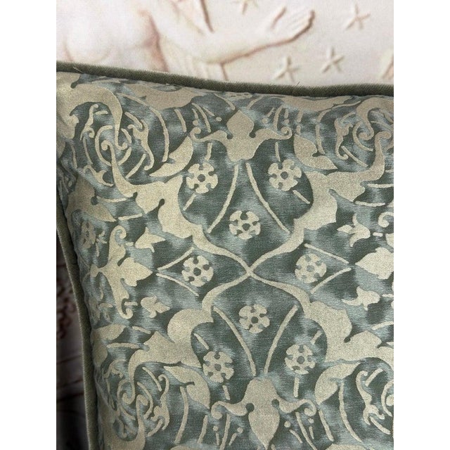 Pair of Authentic Venetian Oneiroi Patterned Fortuny Pillows For Sale In Los Angeles - Image 6 of 12