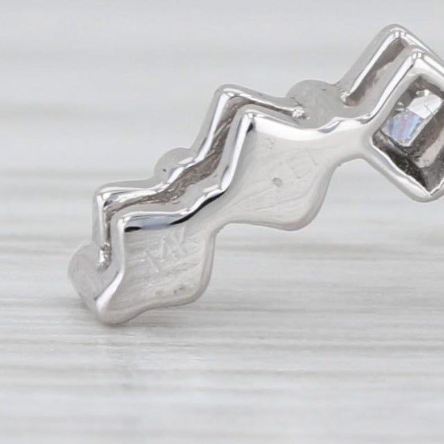 Gemstone Information: - Natural Diamonds - Total Carats - 0.60ctw Cut - Princess Brilliant Color - G - H Clarity - SI2 -...