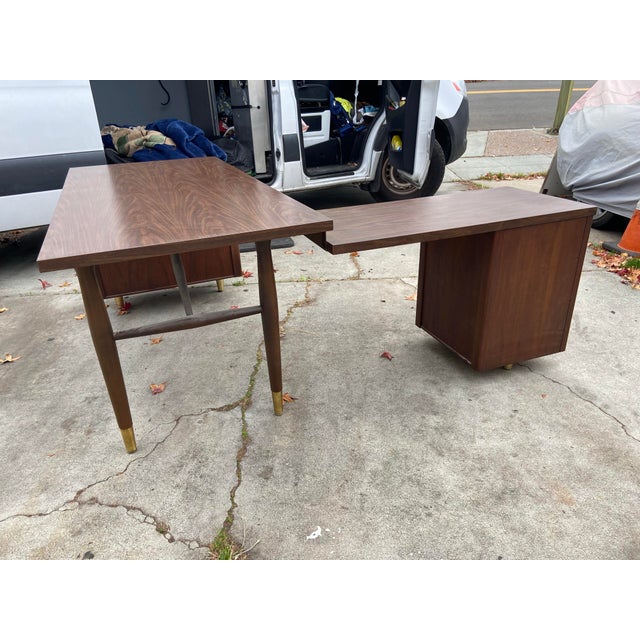 Wood Alma Vintage Mid Century Modern L Shape Executive Desk For Sale - Image 7 of 12