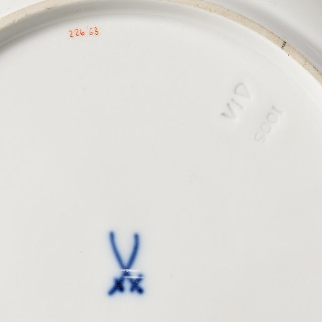 Hand-Painted Porcelain Plate from Meissen, 1960s For Sale - Image 10 of 11
