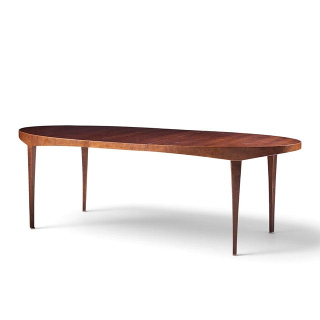 Contemporary Barbara Barry for Baker Style Mahogany Expanding Dining Table With 1 Leaf For Sale - Image 3 of 10