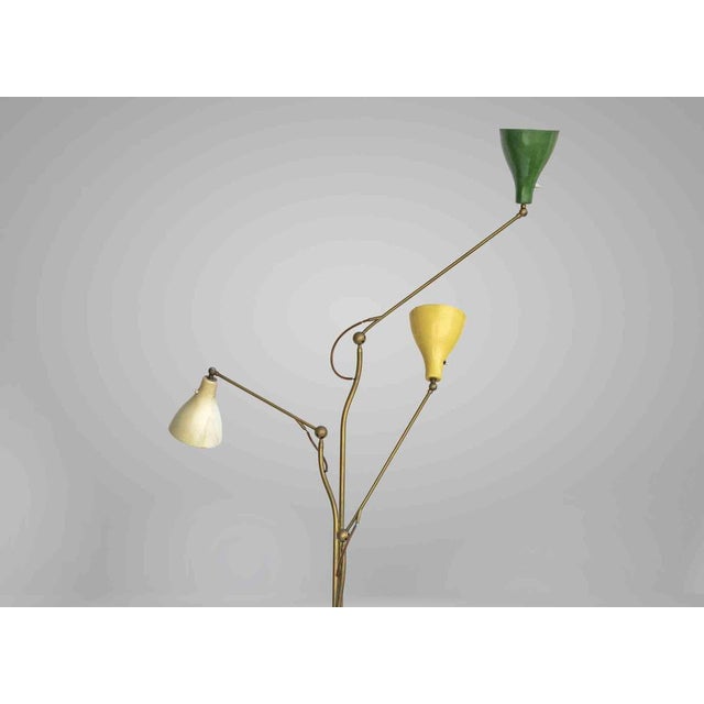 Top Rare floor lamp by Angelo Lelli for Arredoluce in 1949, beige lacquered metal base and brass, three adjustable arms...