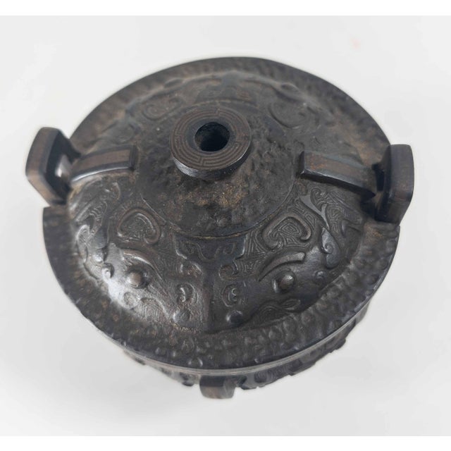 Metal 17-19th Century Chinese Cast Iron Censer With Bronze Inlay For Sale - Image 7 of 14