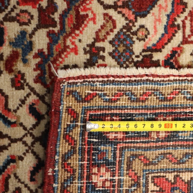 Textile Vintage Middle Eastern Mehraban Rug in Wool For Sale - Image 7 of 8
