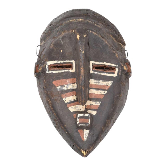 Early 20th Century Teke Painted Wood Mask For Sale