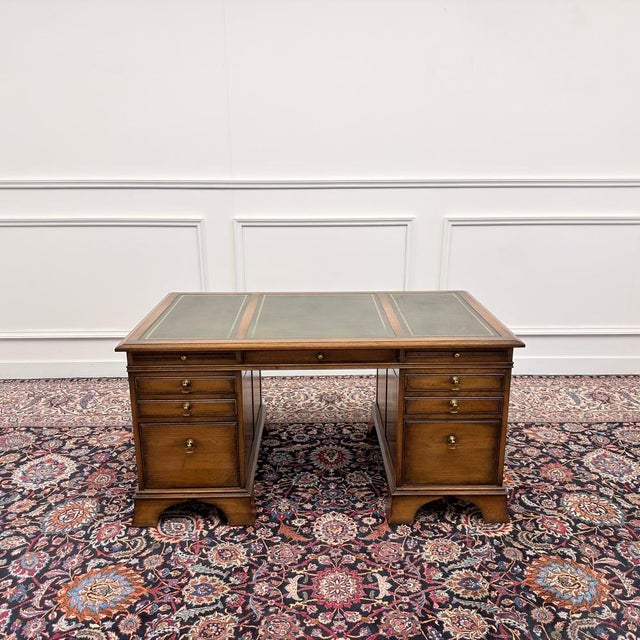 Classic English Chesterfield Desk from RAC For Sale - Image 4 of 18