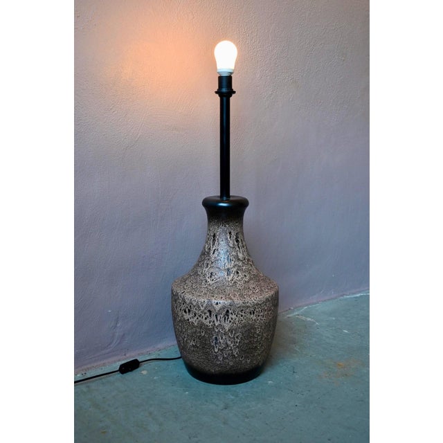 Ceramic Fat Lava Glazed Stoneware Floor Lamp, West Germany, 1970s For Sale - Image 7 of 9