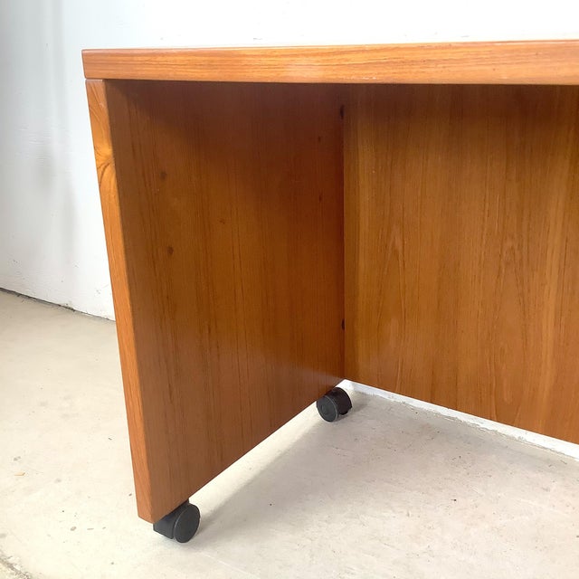 Dyrlund Vintage Mid-Century Scandinavian Modern Teak Single Pedestal Desk For Sale - Image 4 of 18