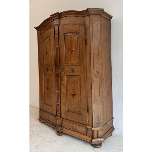 Wood Lake Constance Wardrobe in Oak, 1832 For Sale - Image 7 of 18